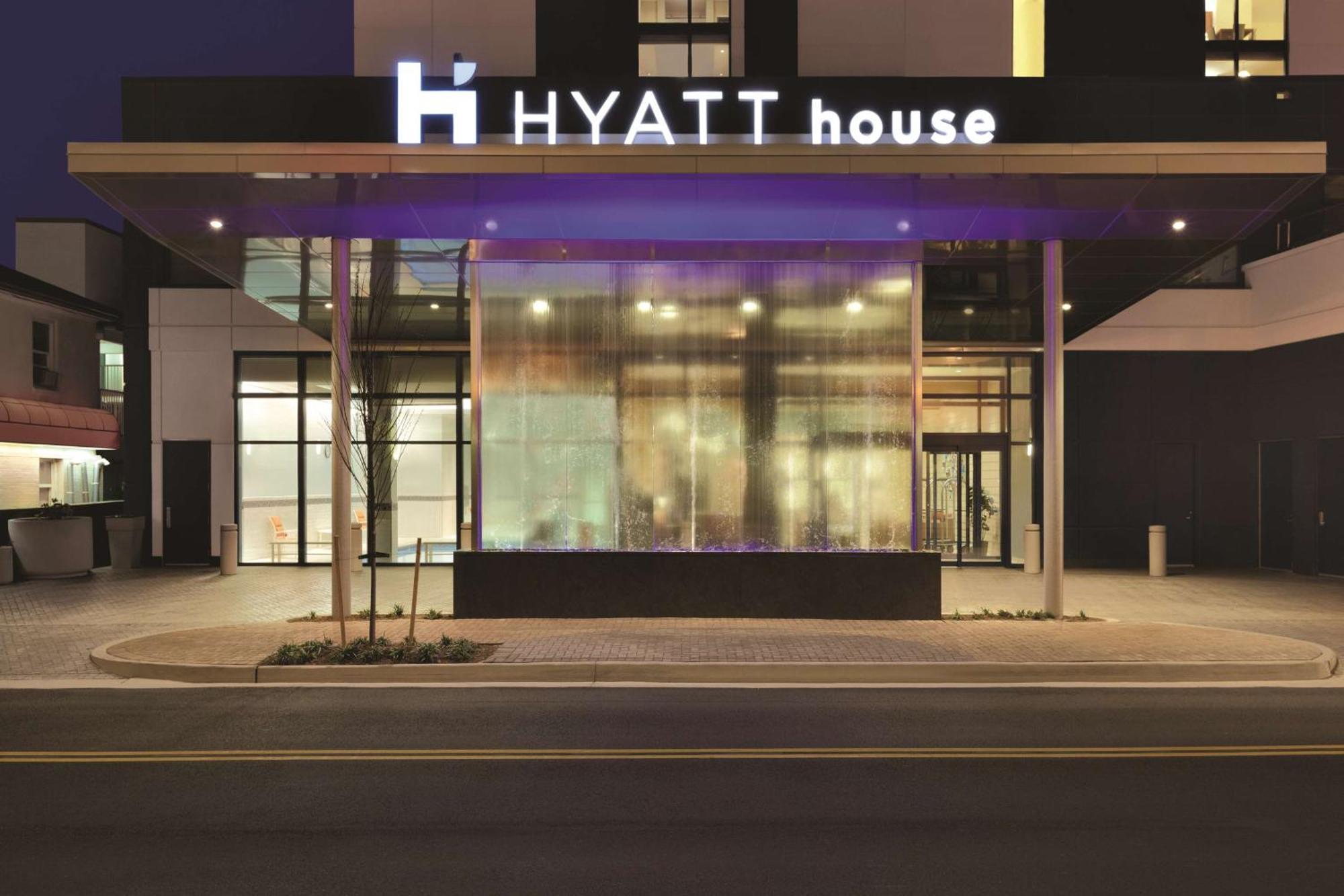 Hyatt House Virginia Beach / Oceanfront Екстериор снимка