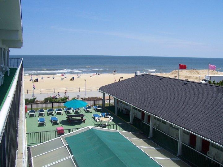 Hyatt House Virginia Beach / Oceanfront Екстериор снимка